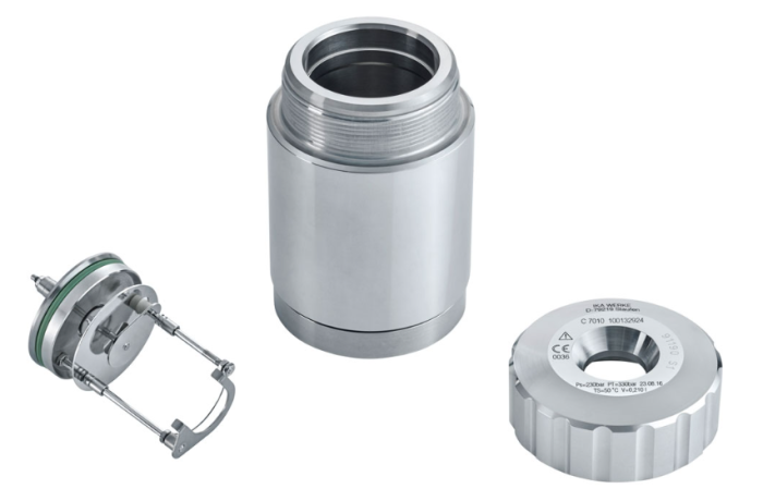 IKA C7010 calorimeterbom